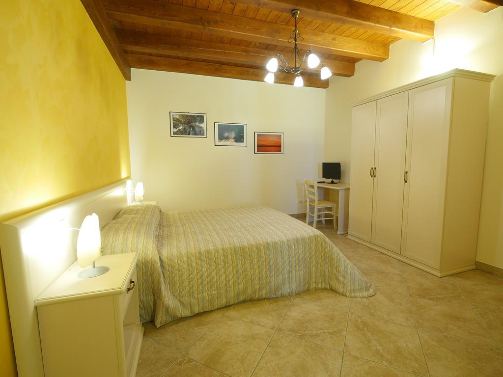 Tenuta Cavalieri Leverano Oda fotoğraf
